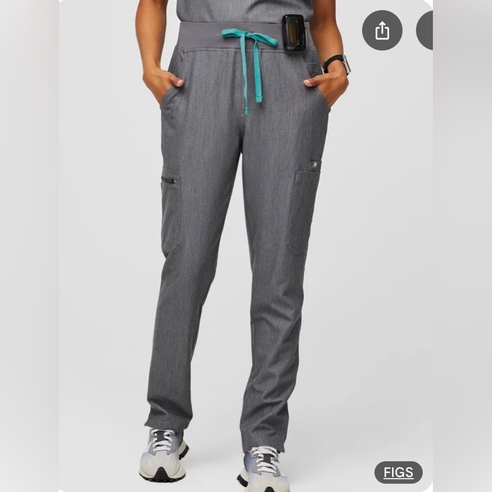 Heather Graphite Yola scrub pants - M/T